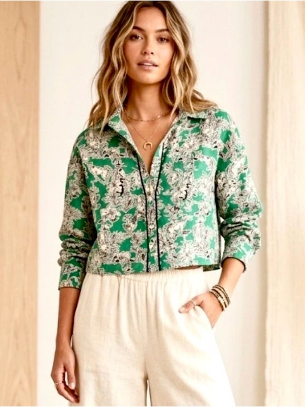 C&C California Green Floral Linen Cropped Button Top in Leopard Jungle Print XL